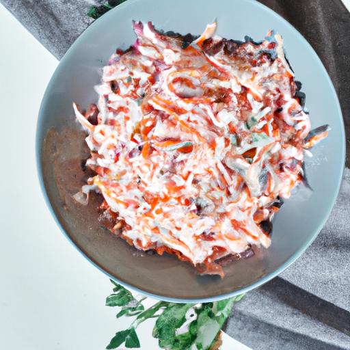 Hemlagad Coleslaw (Förberedelse: 10 minuter, Kylning: 30 minuter, Servering: 4 portioner)