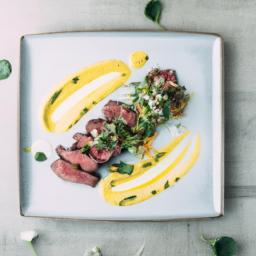 Iberico Porsaanfilee med Yrttkuorrutning och Juuripersiljapyree