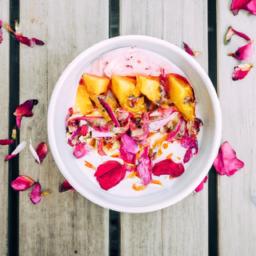 Rødbedesorbet med yoghurtflødeskum